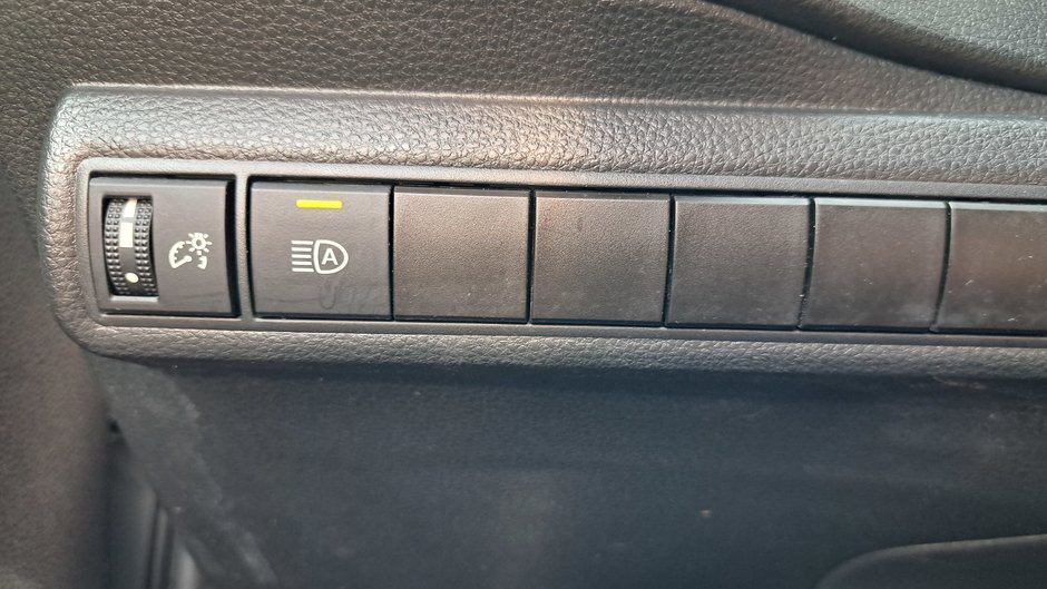 Toyota Corolla L 2021-21