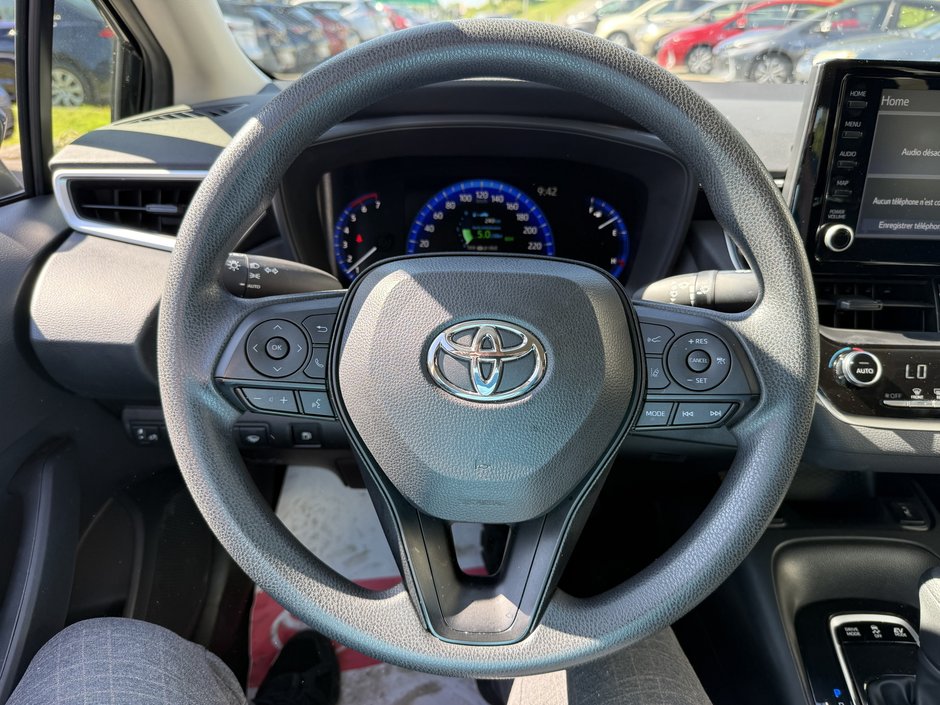 2022 Voitures Toyota Corolla Hybride-12