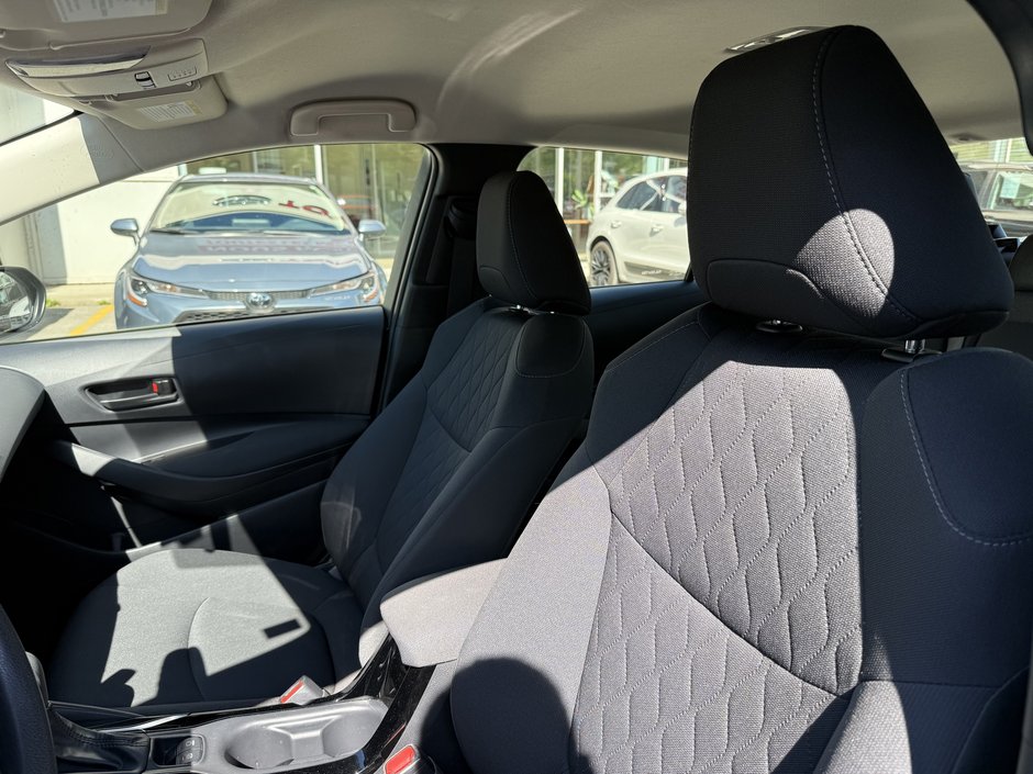 2022 Voitures Toyota Corolla Hybride-10