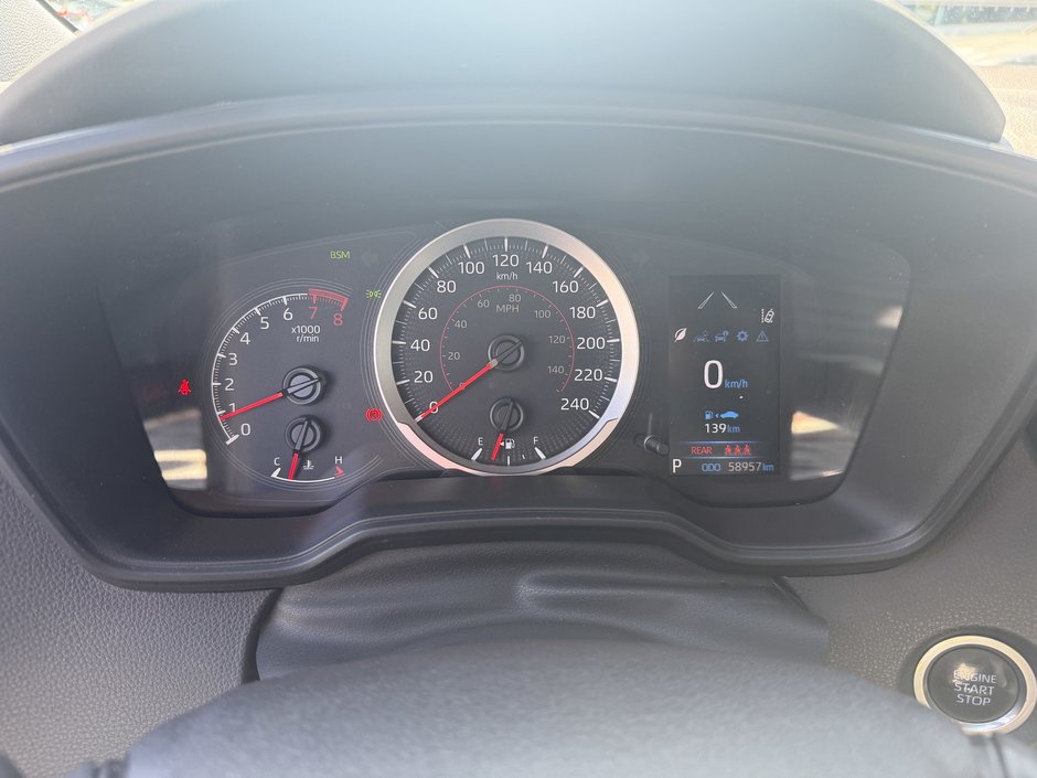 Toyota Corolla SE 2022-17