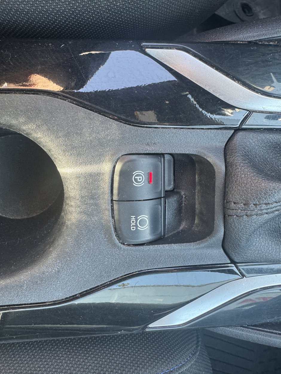 Toyota Corolla SE 2022-10