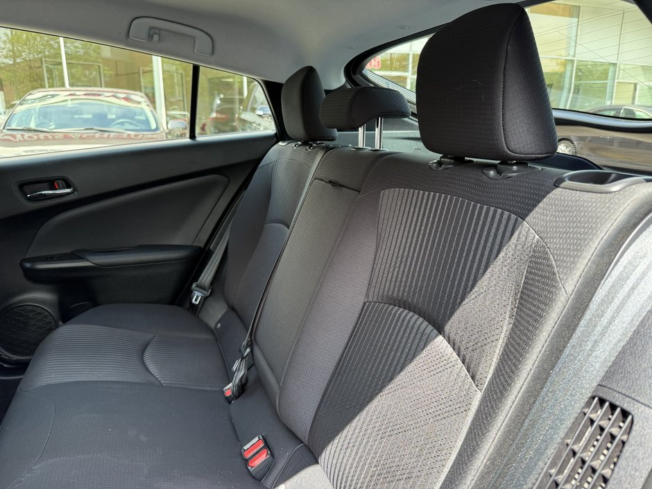 2020 Voitures Toyota Prius Prime-35