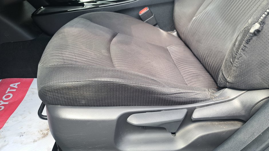 Toyota Prius Prime  2020-6