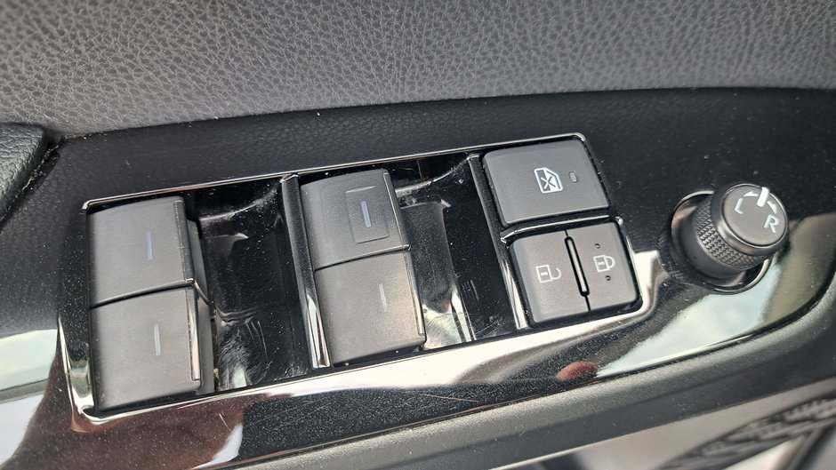 Toyota Prius Prime  2020-24