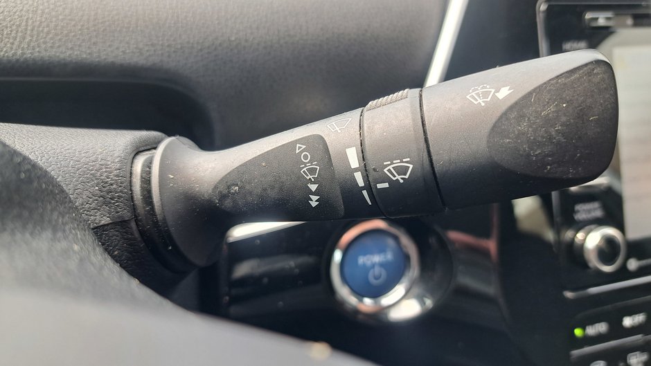 Toyota Prius Prime  2020-12