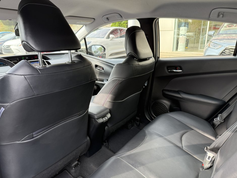 Toyota Prius Prime Upgrade 2020-28