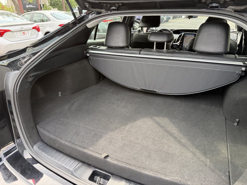 Toyota Prius Prime Upgrade 2020-33