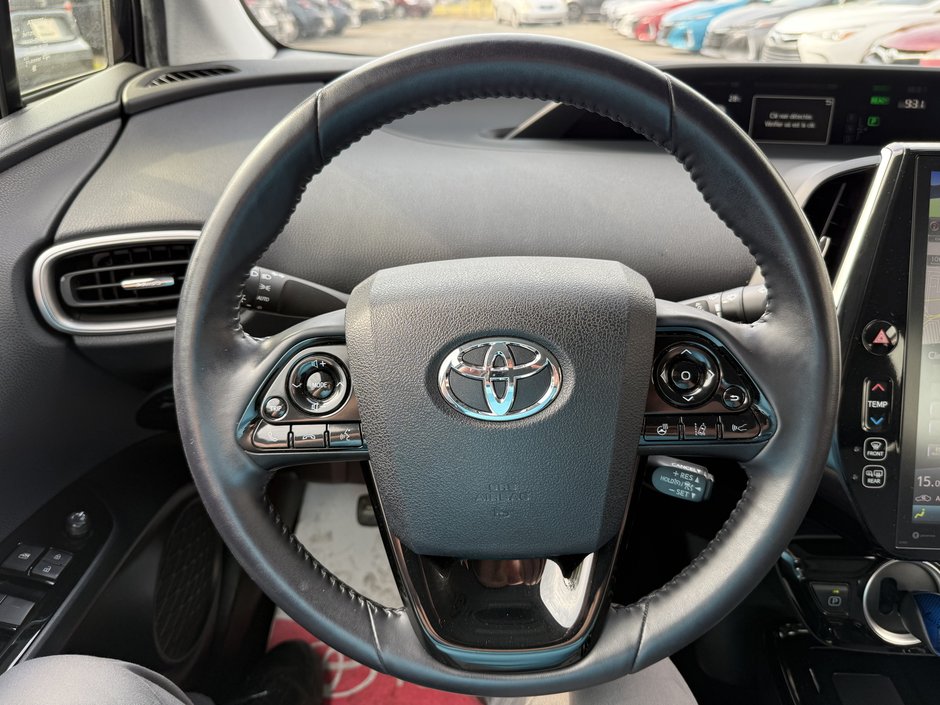 Toyota Prius Prime Upgrade 2020-13