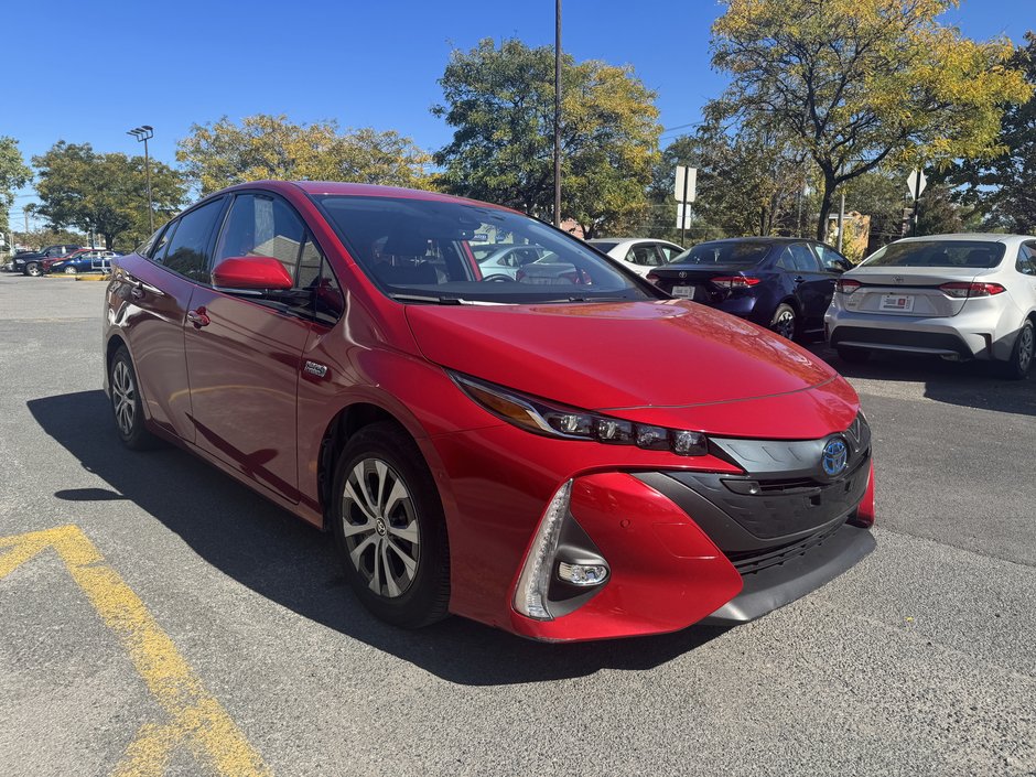 Toyota Prius Prime Upgrade 2020-6