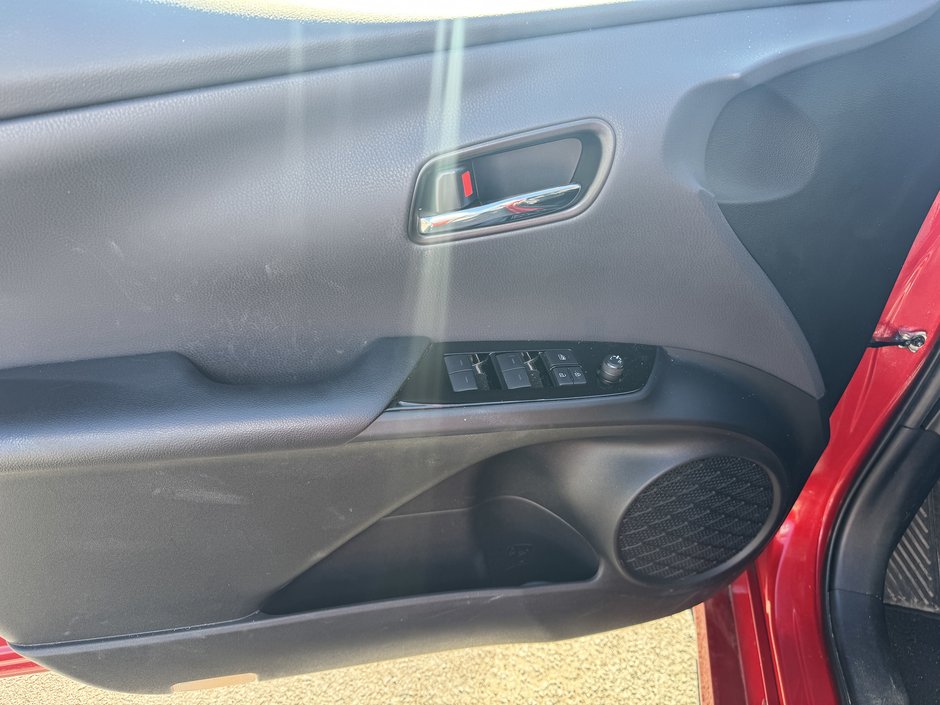 Toyota Prius Prime Upgrade 2020-11