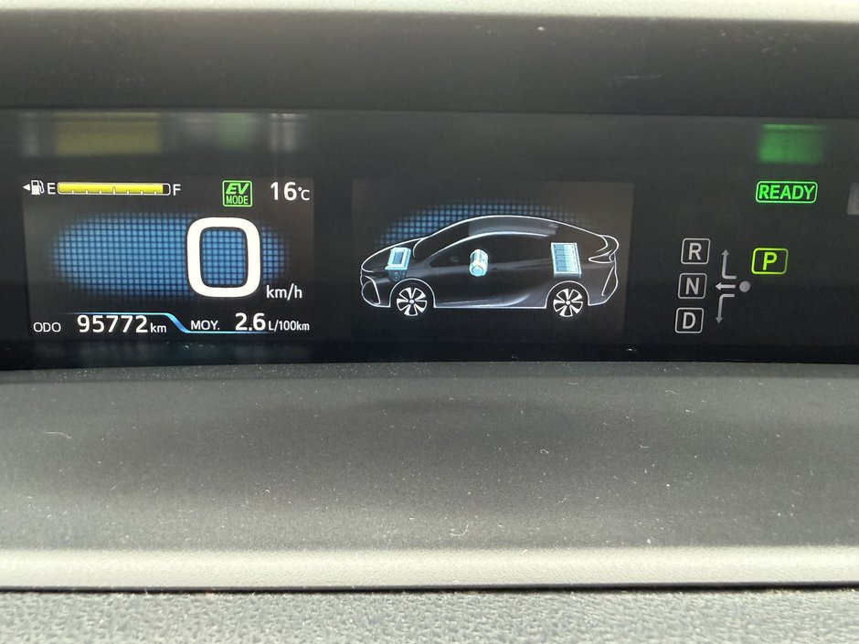 Toyota Prius Prime  2021-15