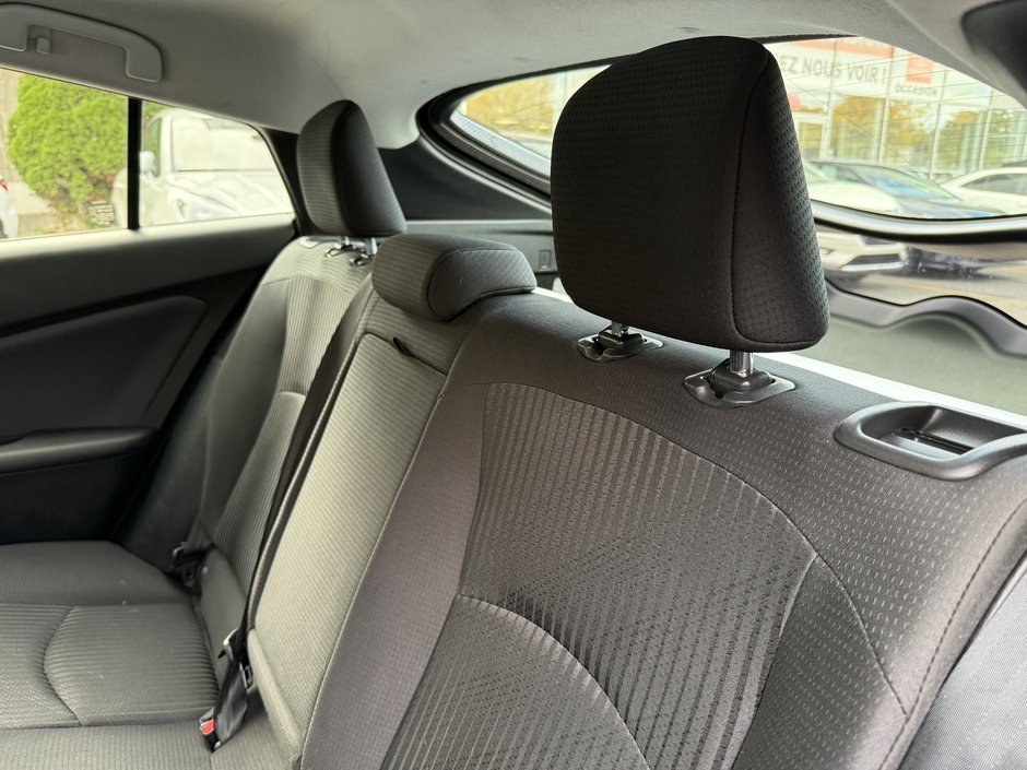 Toyota Prius Prime  2021-34