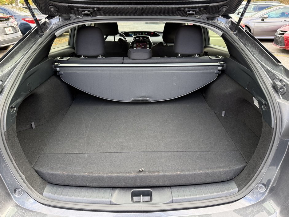 Toyota Prius Prime  2021-60