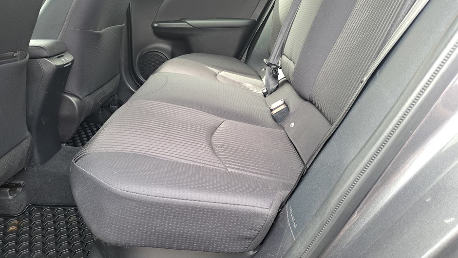 Voitures Toyota Prius Prime  2022-25