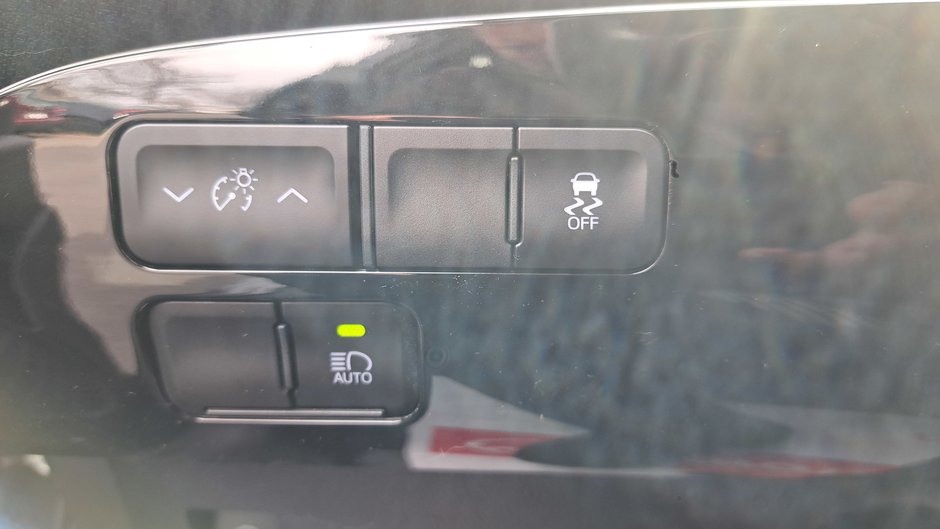 Voitures Toyota Prius Prime  2022-24
