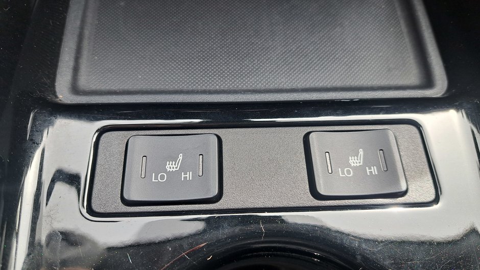 Voitures Toyota Prius Prime  2022-22