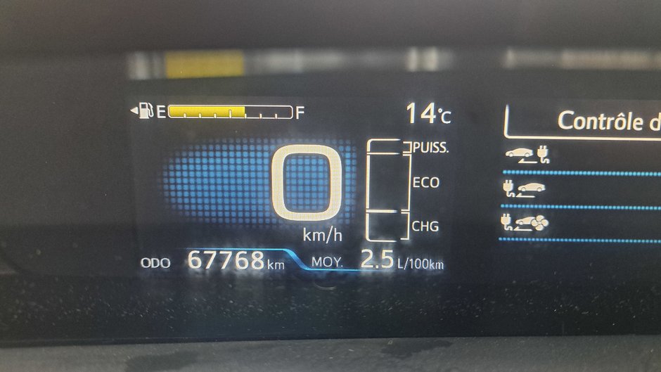 Toyota Prius Prime  2022-15