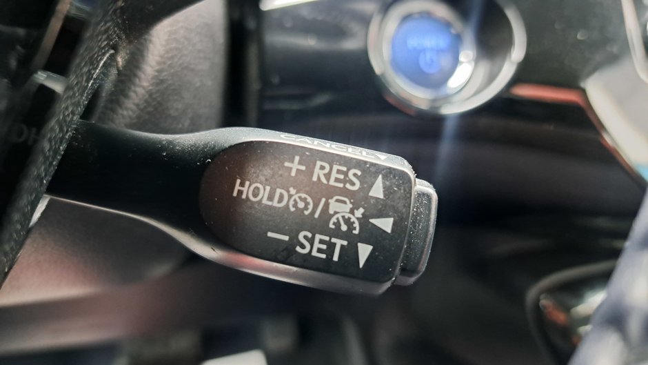 Toyota Prius Prime  2022-24