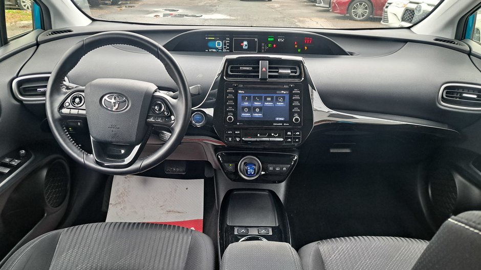 Toyota Prius Prime  2022-30