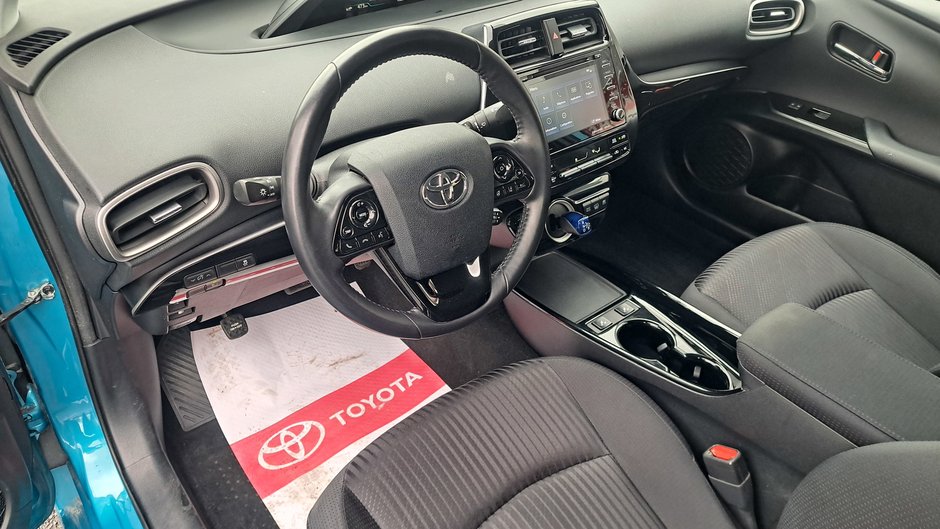 Toyota Prius Prime  2022-9