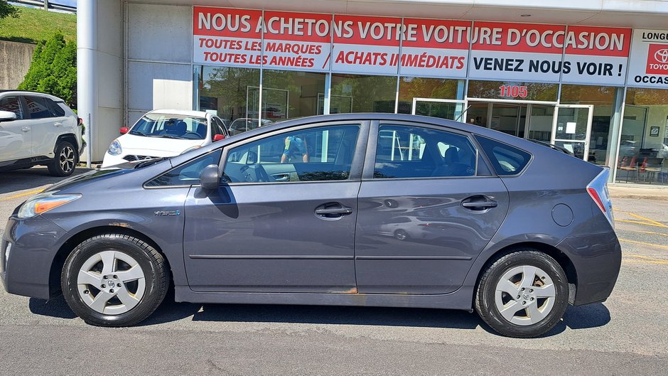 2010 Voitures Toyota Prius-5