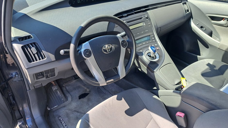 2010 Voitures Toyota Prius-9