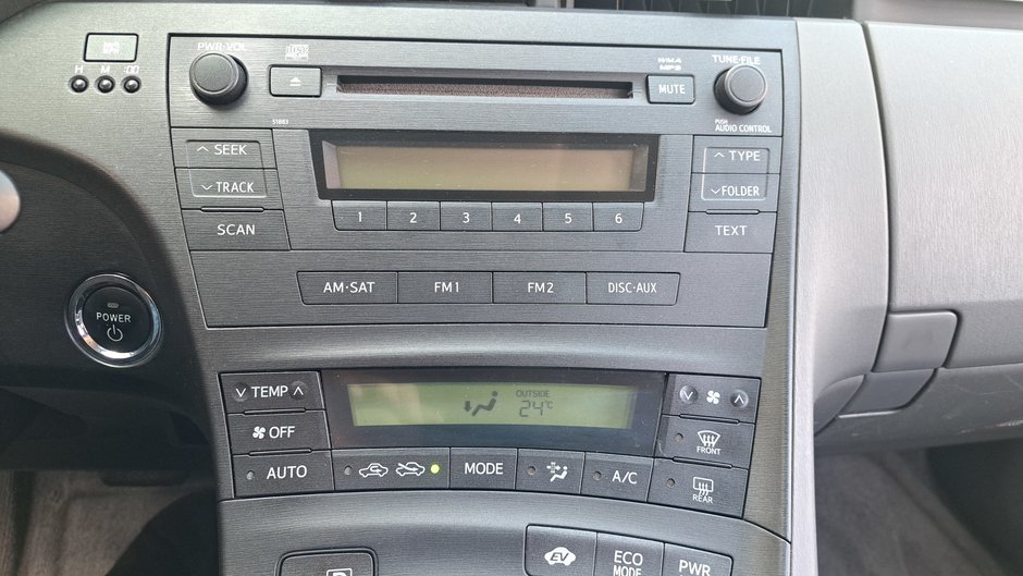 2010 Voitures Toyota Prius-18