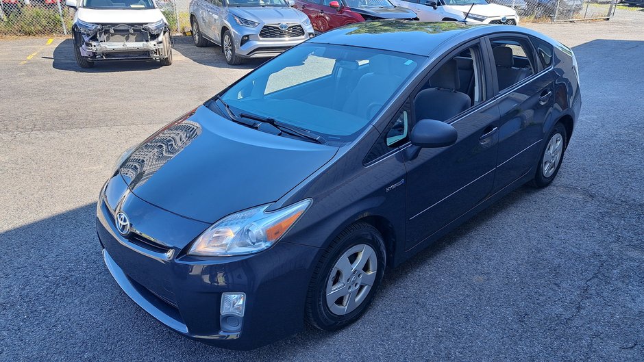 2010 Voitures Toyota Prius-34