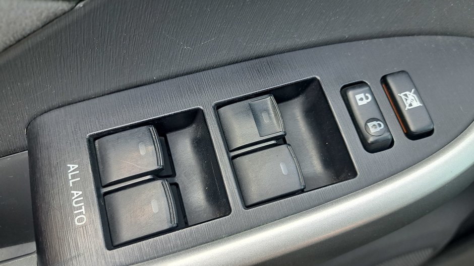2010 Voitures Toyota Prius-22