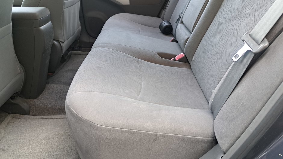 2010 Voitures Toyota Prius-24