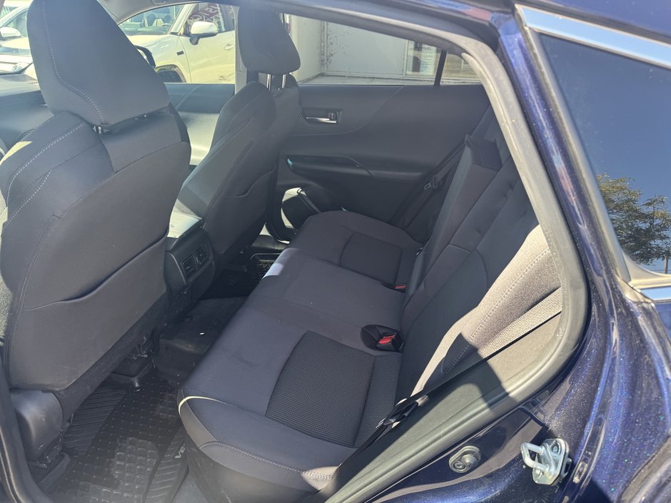 2021 Toyota Venza LE-8