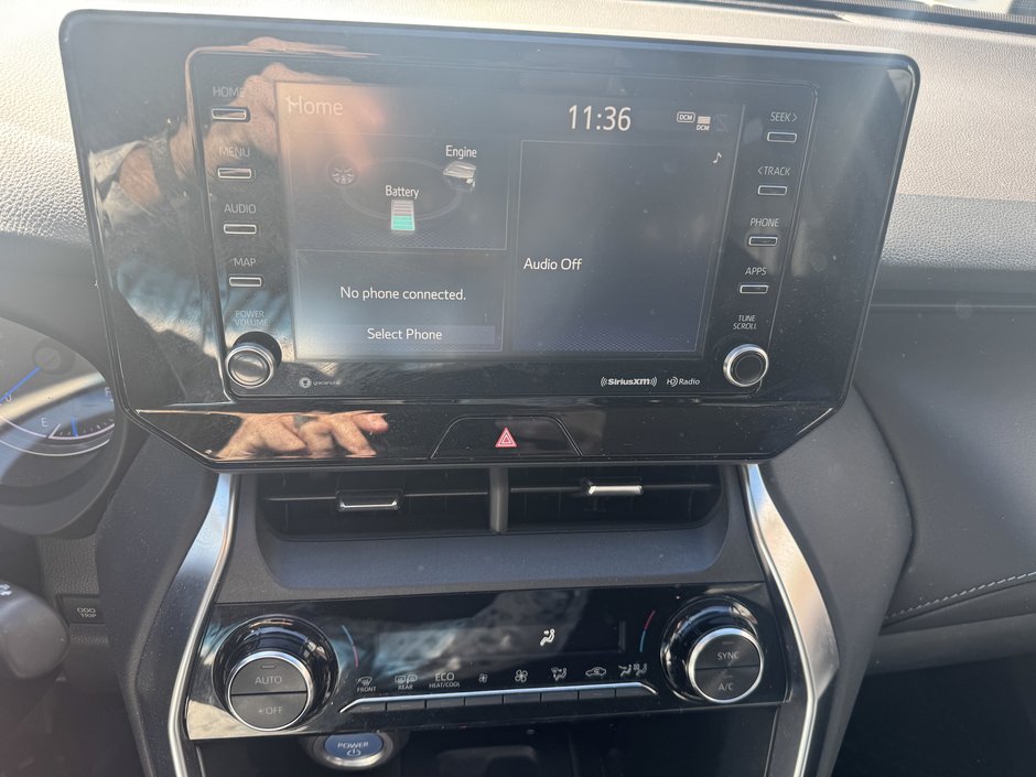 2021 Toyota Venza LE-13