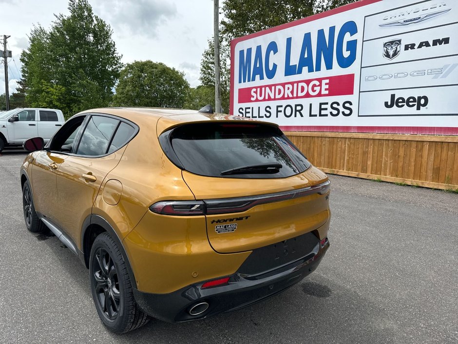 2024 Dodge Hornet R/T Plus-8