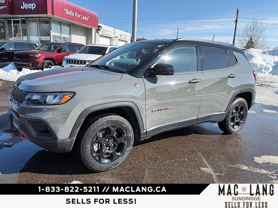 2024 Jeep Compass Trailhawk-0