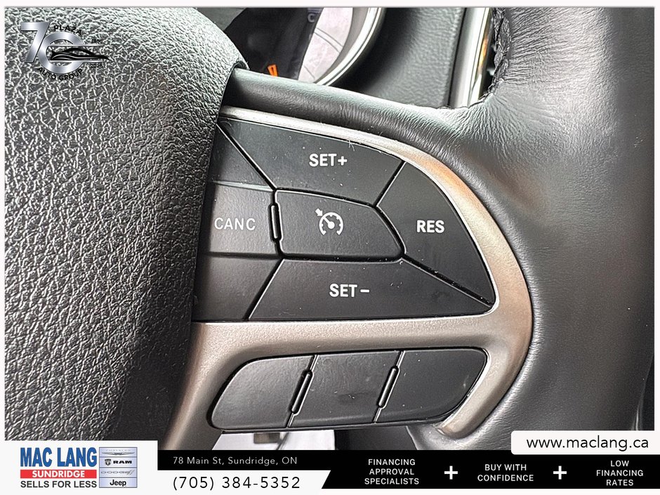 2018 Jeep Grand Cherokee Altitude IV-15
