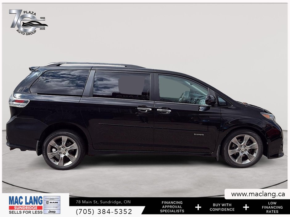 2014 Toyota Sienna SE-3