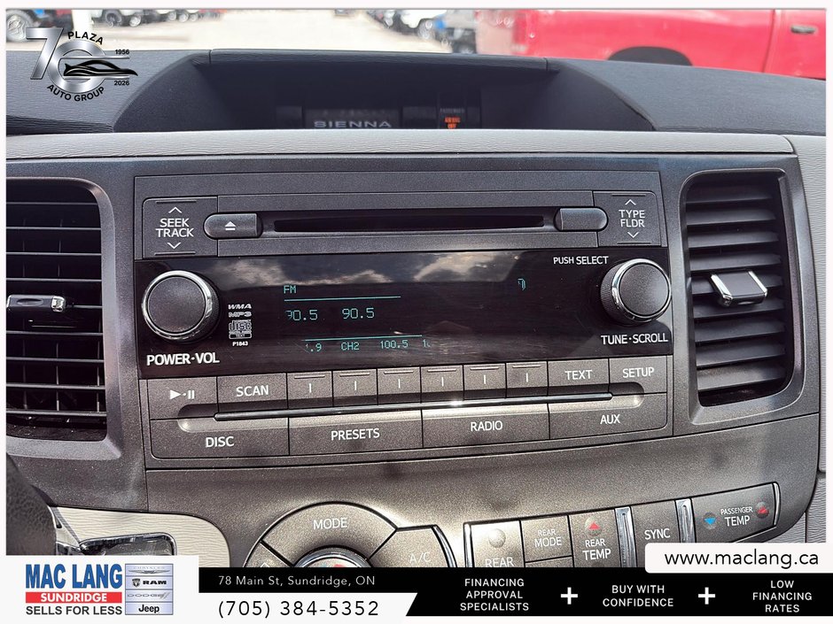 2014 Toyota Sienna SE-14