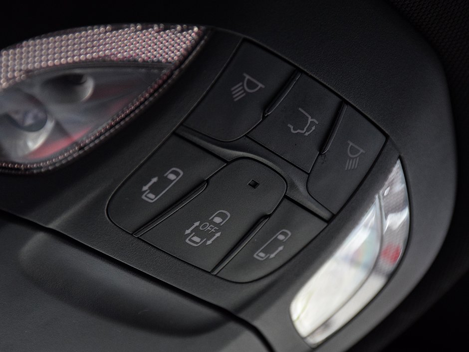 2025 Chrysler GRAND CARAVAN SXT-25