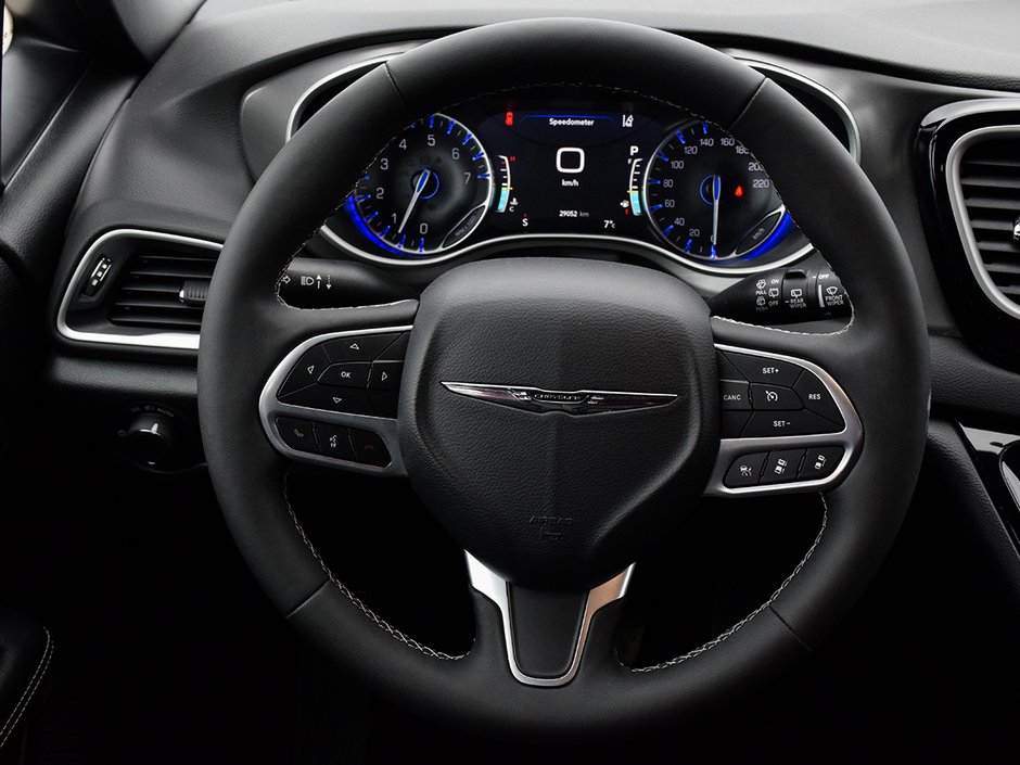 2025 Chrysler GRAND CARAVAN SXT-17