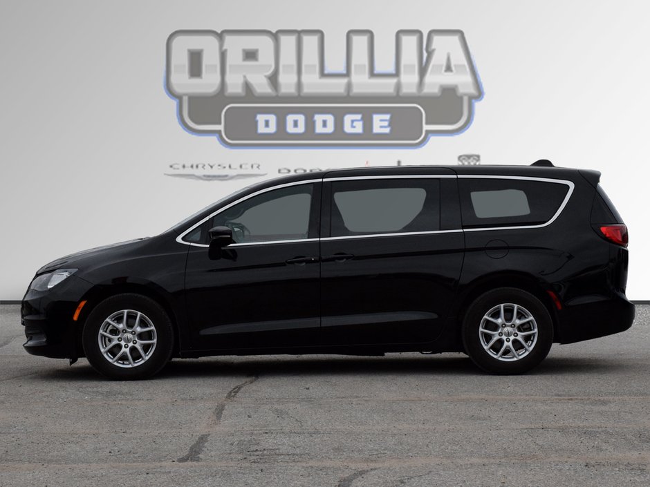 2025 Chrysler GRAND CARAVAN SXT-2