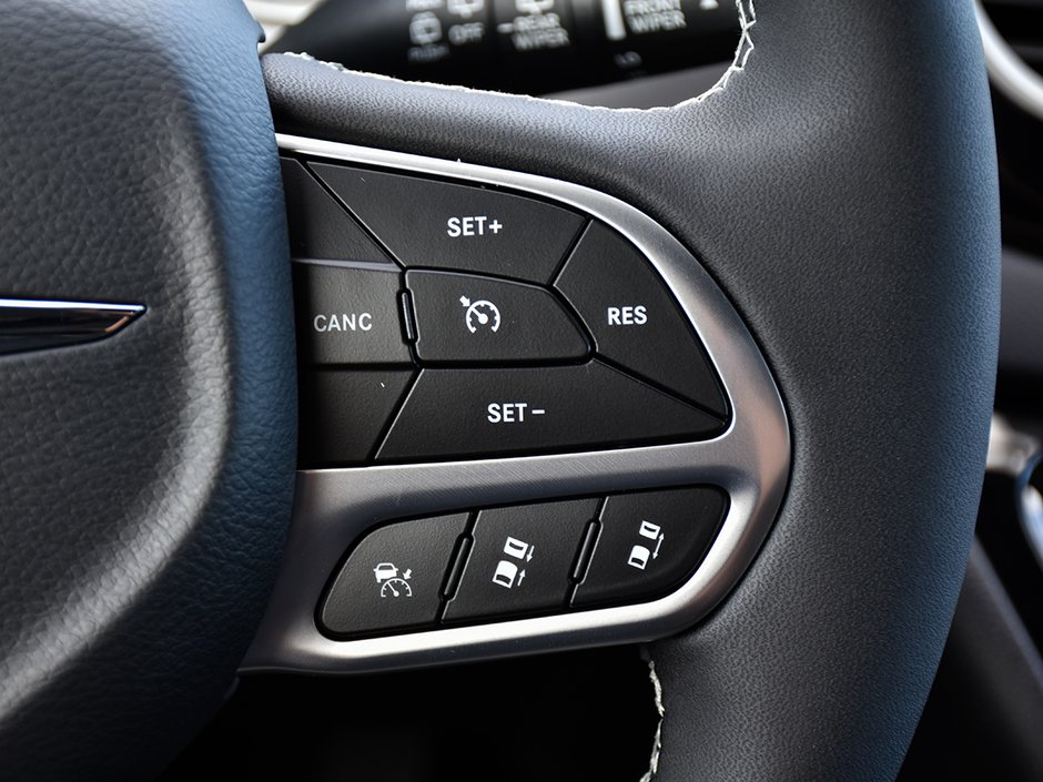 2026 Chrysler Grand Caravan SXT-22