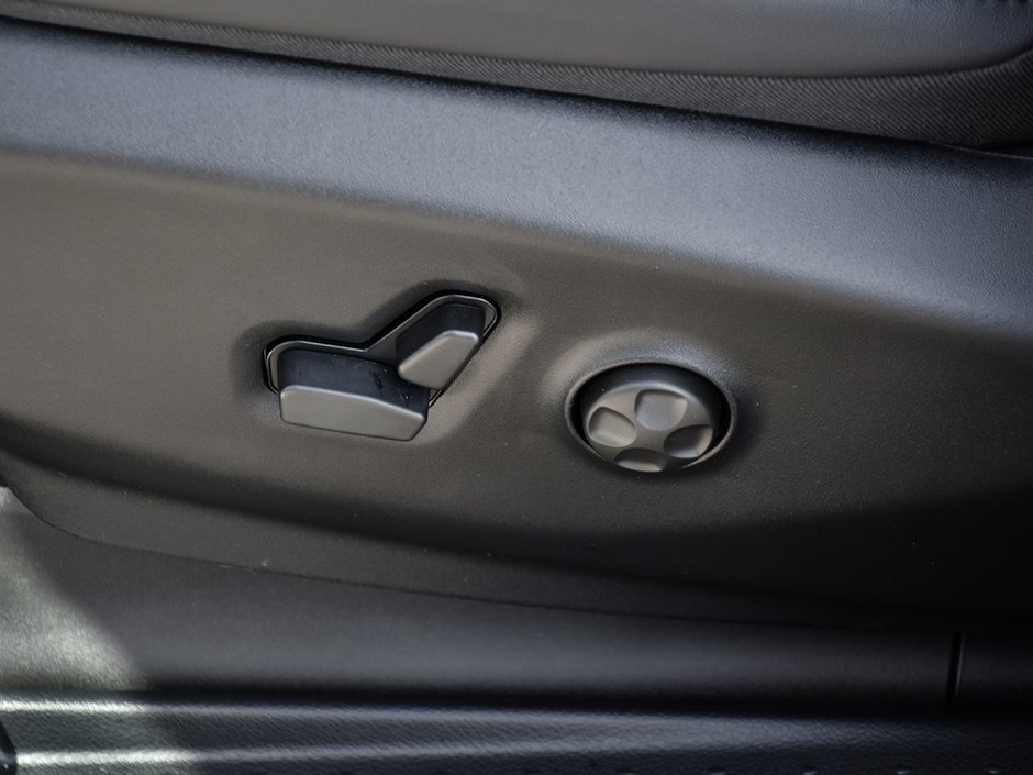 2026 Chrysler Grand Caravan SXT-12