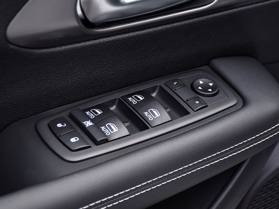 2026 Chrysler Grand Caravan SXT-11