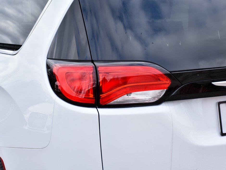 2026 Chrysler Grand Caravan SXT-8