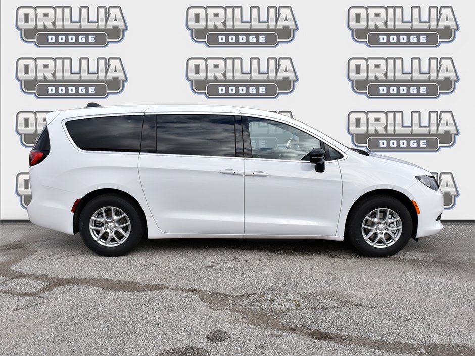 2026 Chrysler Grand Caravan SXT-2