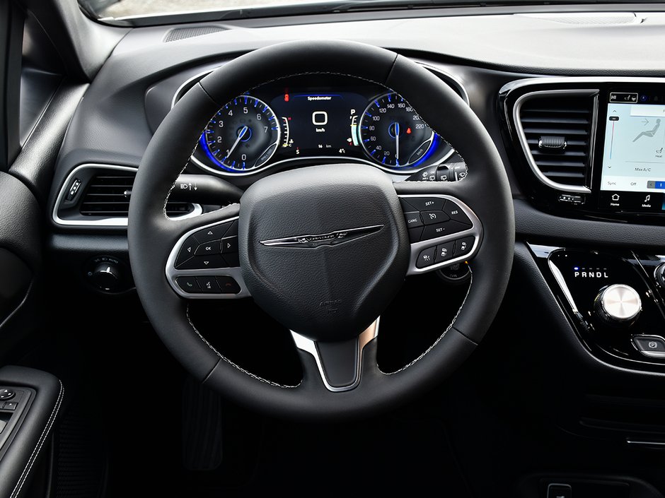 2026 Chrysler Grand Caravan SXT-16