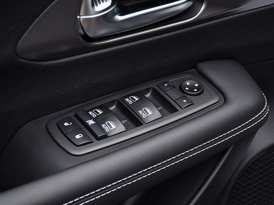 2026 Chrysler Grand Caravan SXT-11