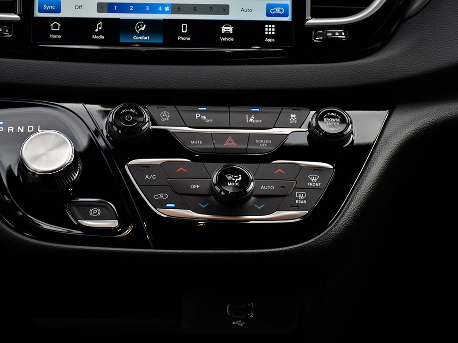 2026 Chrysler Grand Caravan SXT-19