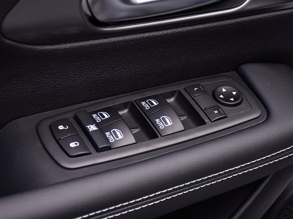 2026 Chrysler Grand Caravan SXT-11