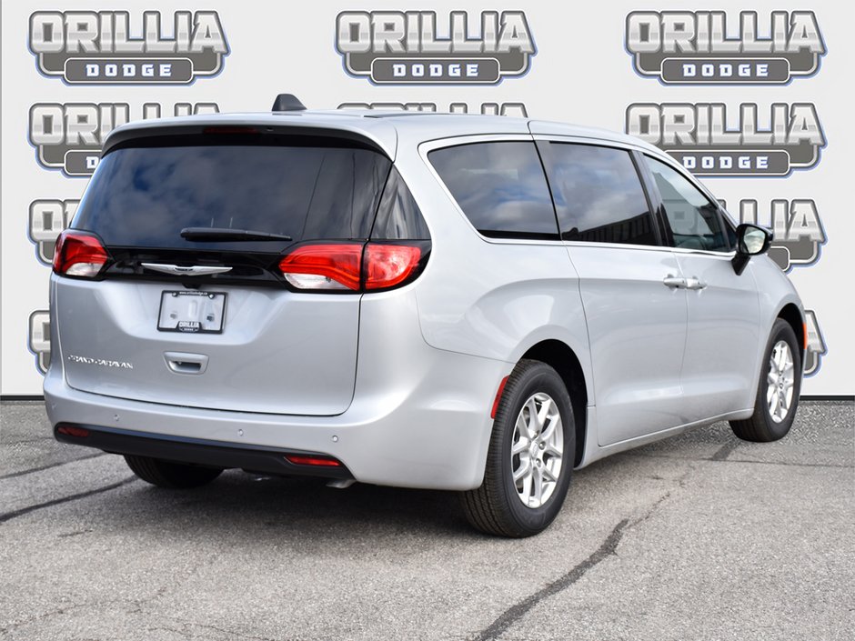 2026 Chrysler Grand Caravan SXT-3